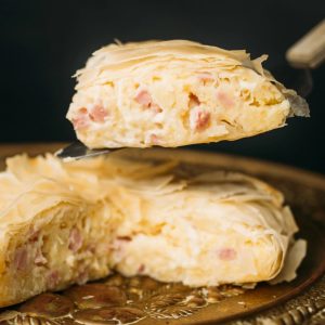 Kuchen mit Kartoffeln, Schinken und Käse 600g